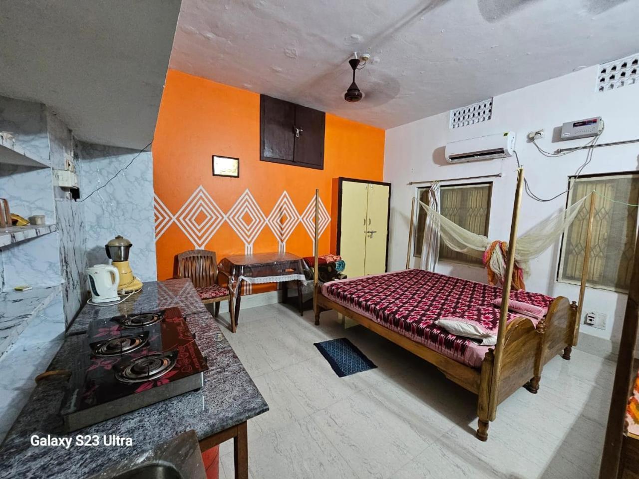 Апартаменты Sudha Kutir Пури Экстерьер фото